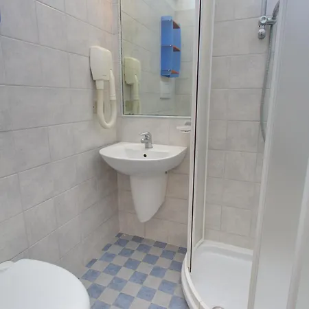 Szálloda Nella 3*