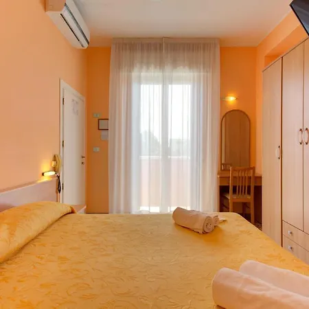 Hotel Nella Rimini